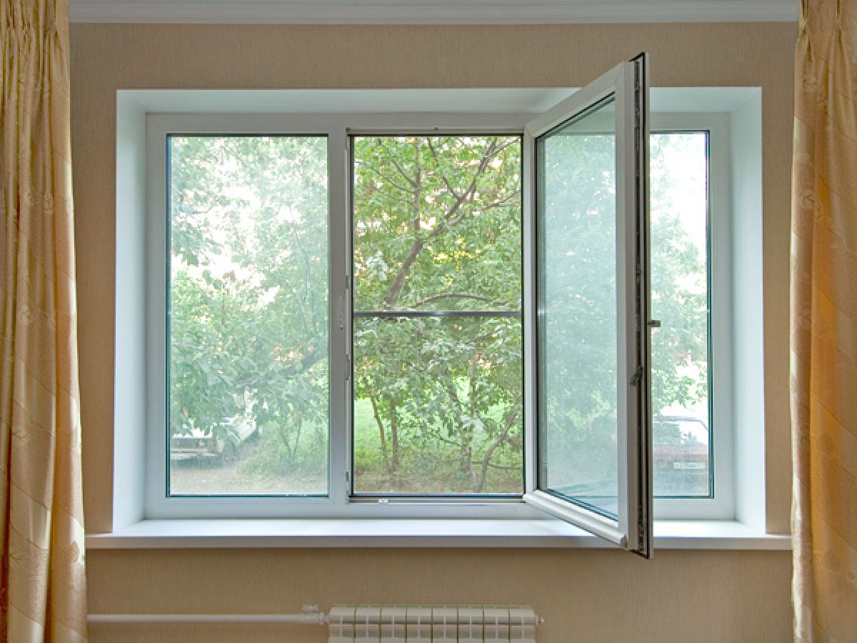 Plastmasas logi privātmājai